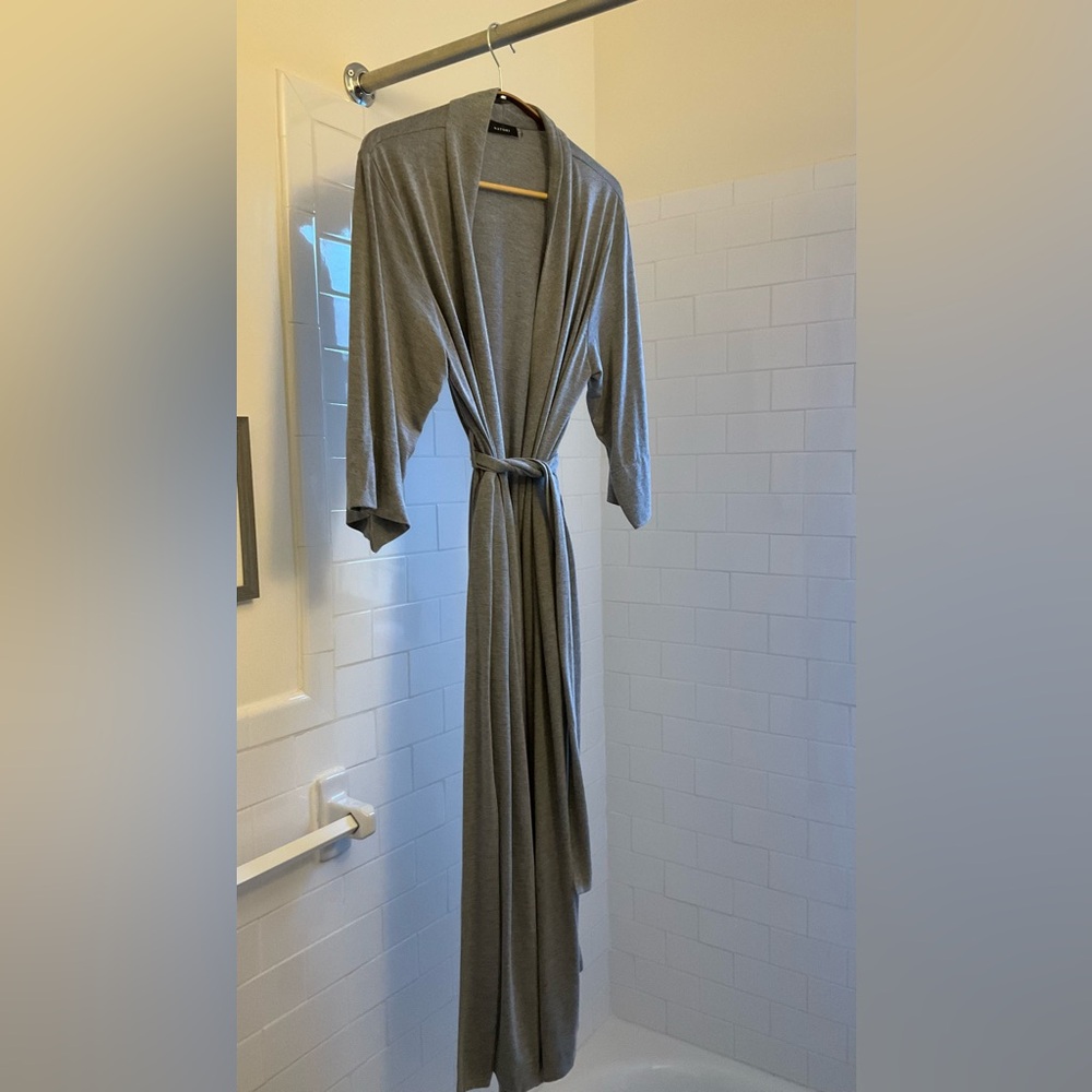 Natori Heather Gray Robe